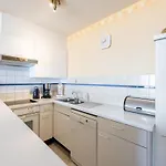 Seaside In With Sea Views Blankenberge