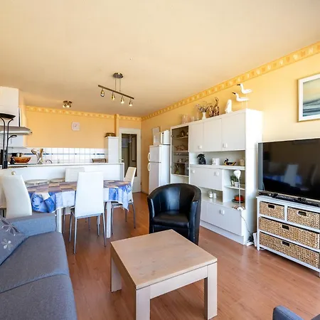 Seaside In With Sea Views アパート