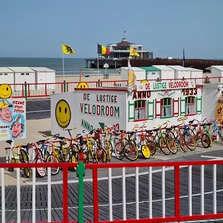 Seaside In With Sea Views